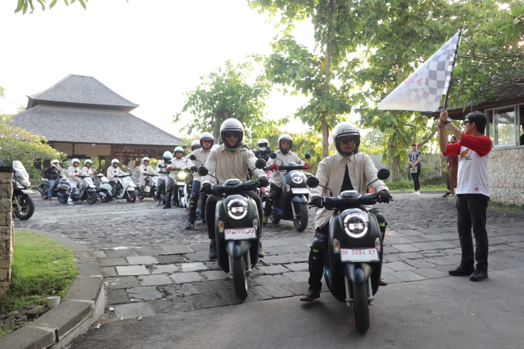 New Honda Scoopy Experience: Menjelajahi Keindahan Bali dengan Gaya Modis dan Teknologi Canggih