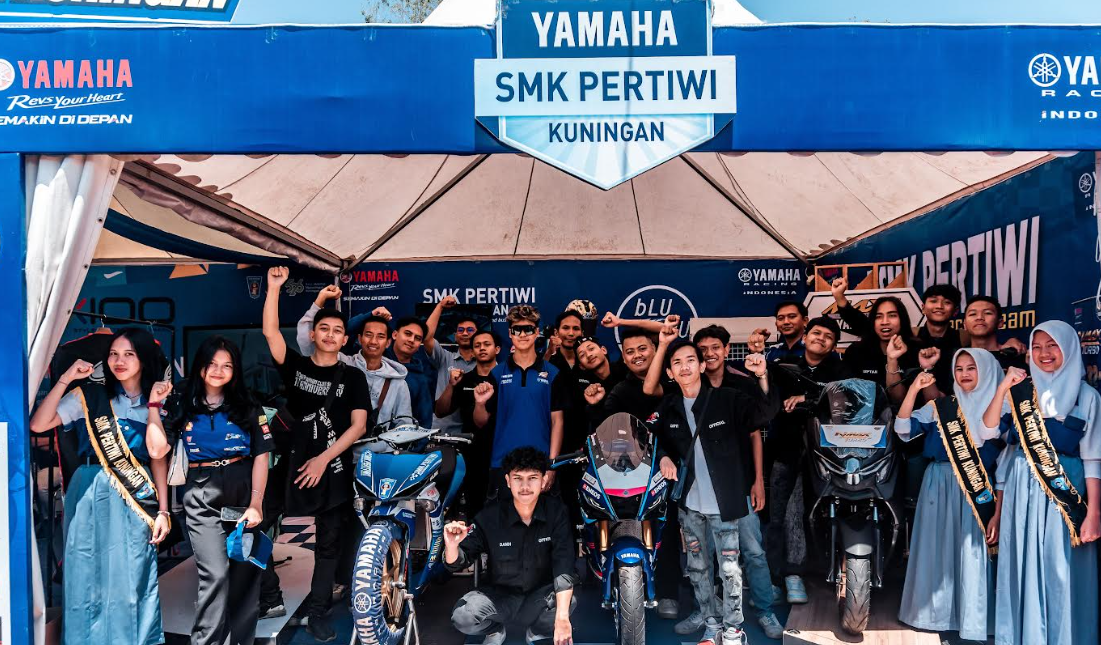 Coaching Clinic Aldi Satya Mahendra di SMK Pertiwi Kuningan, Wujudkan Mimpi Jadi Juara Pakai Yamaha R25